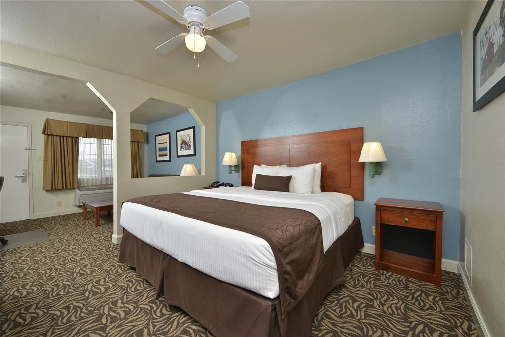 Best Western Regency Inn & Suites Gonzales Rom bilde